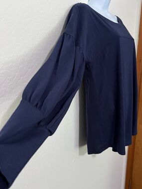 Peruvian Connection - Women’s Navy Lantern Sleeve Poet Top NWT